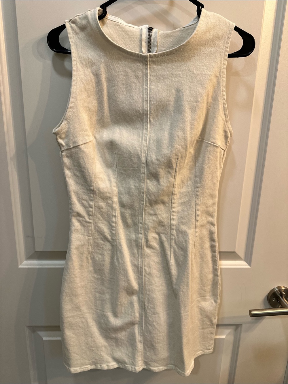 Amazon Cream Sleeveless Mini Dress with Tailored Seams